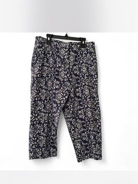 Coastal Grandma Cottage Kim Rogers Navy and White Floral Chinos Size 12